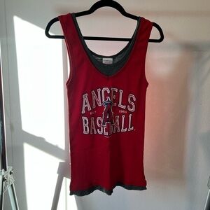 MLB Genuine Merchandise Campus Lifestyle V-Neck Angels Baseball Tank Red Large